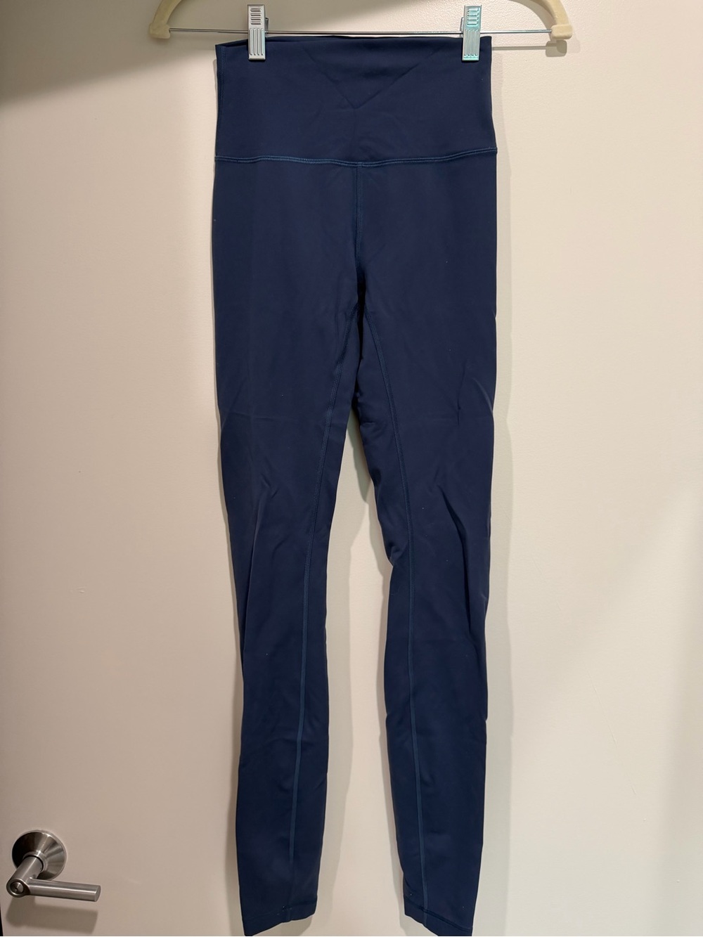 lululemon Navy Wunder Train High Rise Tight 31”